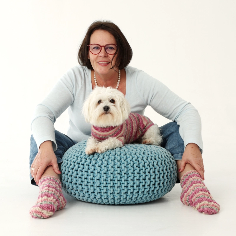Evelyn Enzenhofer_persoenliches Evelyn Enzenhofer mit Hund Coco